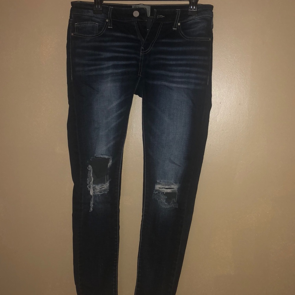 Ripped Skinny Jeans